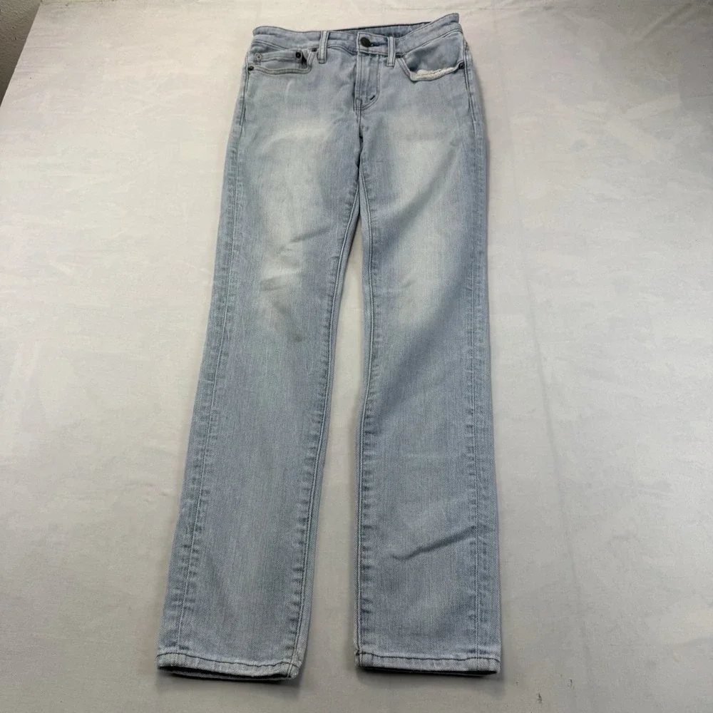 American Eagle Next Level Airflex Men's 28x32 Light Wash Straight Leg Jeans
